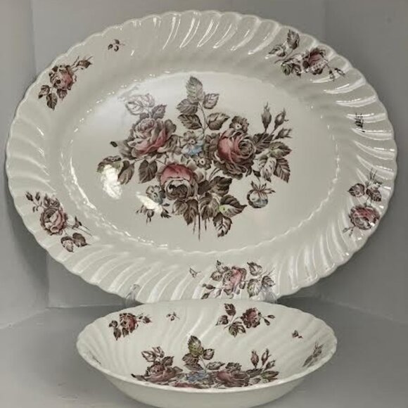 Vintage Johnson Brothers Serveware Platter and Bowl English Ironstone Dinnerware - Picture 3 of 14